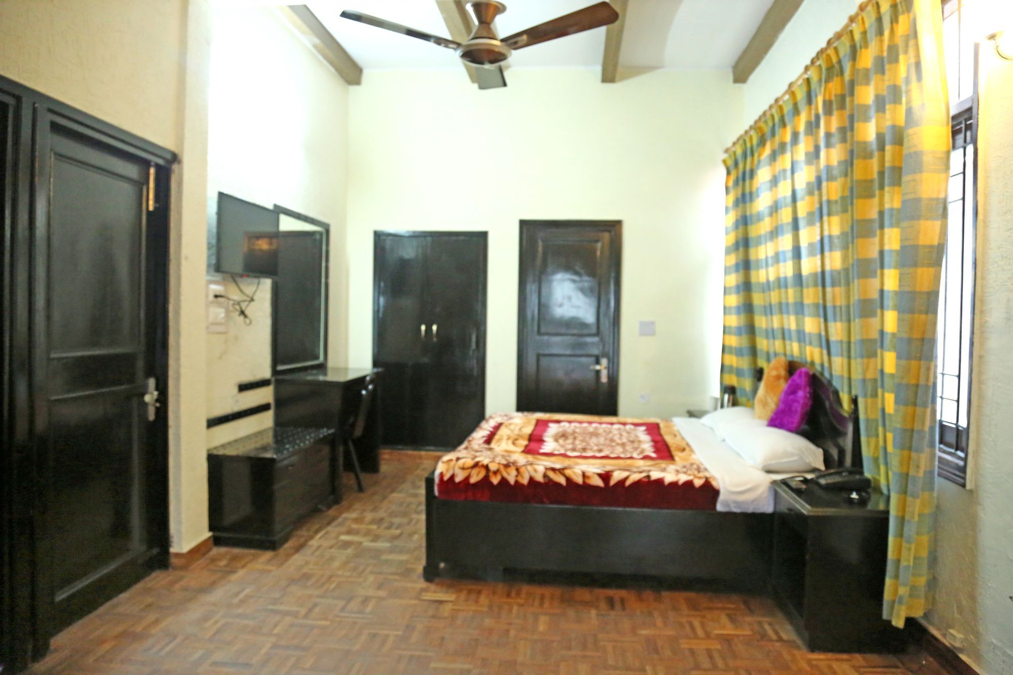 Oyo 5248 Surbee Resorts Mussoorie Bagian luar foto