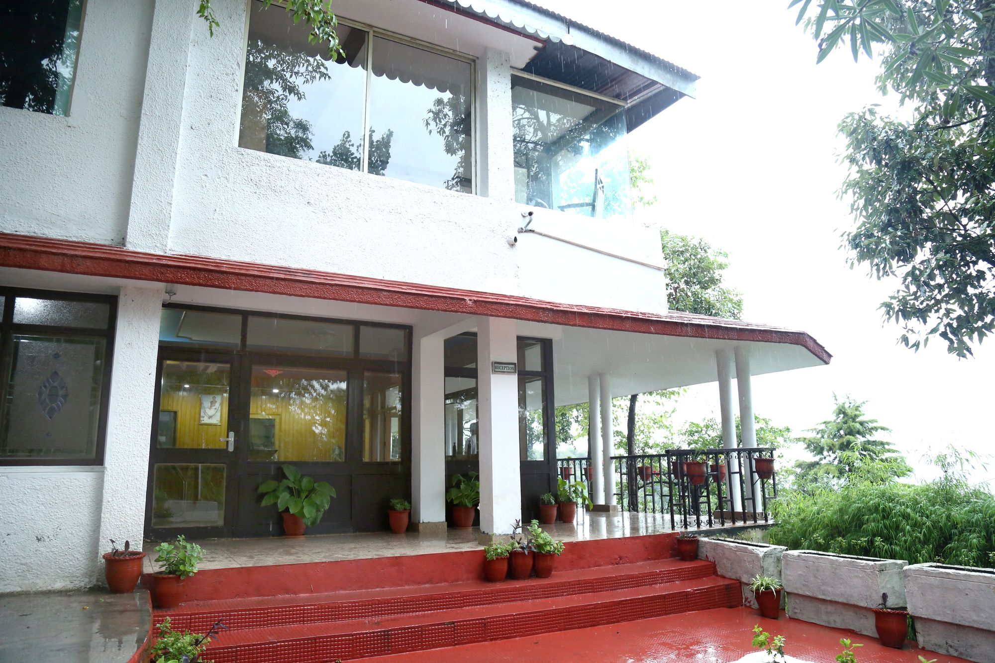 Oyo 5248 Surbee Resorts Mussoorie Bagian luar foto