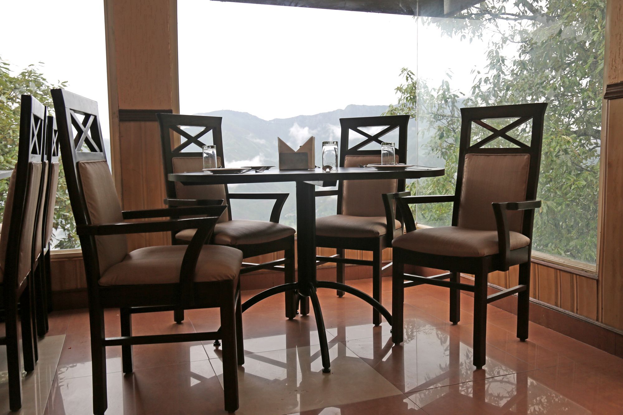 Oyo 5248 Surbee Resorts Mussoorie Bagian luar foto